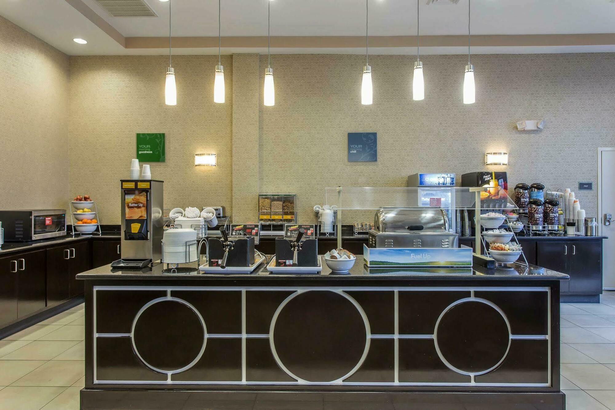 佛伦伦萨i-95凯富套房酒店 弗洛伦斯 外观 照片